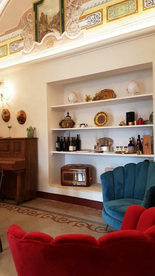 Palmariggi Palazzo Megha Suite & Breakfast المظهر الخارجي الصورة